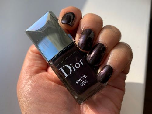 Dior Vernis Vernis à ongles - couleur couture - brillance et longue tenue - effet gel - soin protecteur