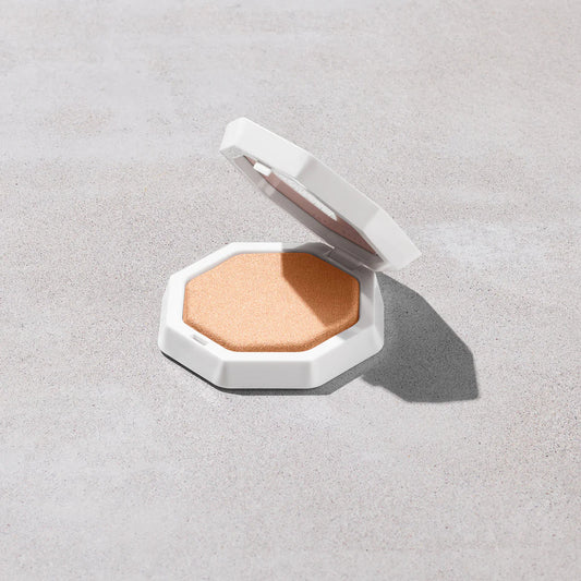 Fenty Beauty Demi Glow Highlighter Pretty Purlz 01