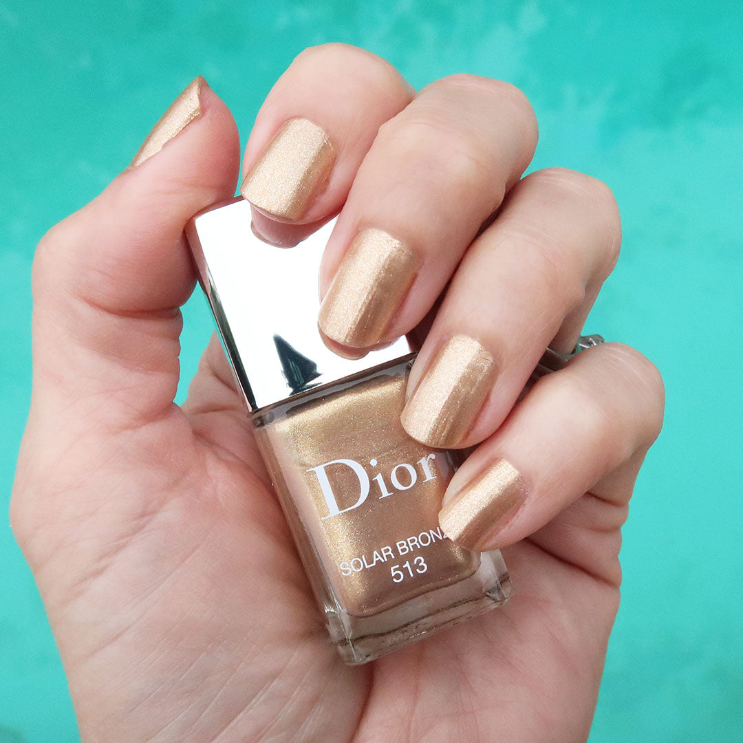 Dior Vernis Vernis à ongles - couleur couture - brillance et longue tenue - effet gel - soin protecteur